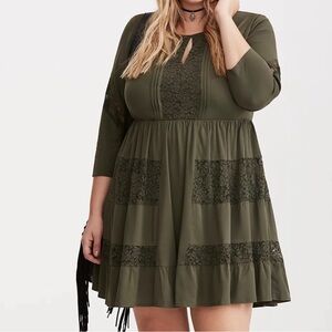 Torrid Green Sundress 3/4 Sleeve Crew Neck